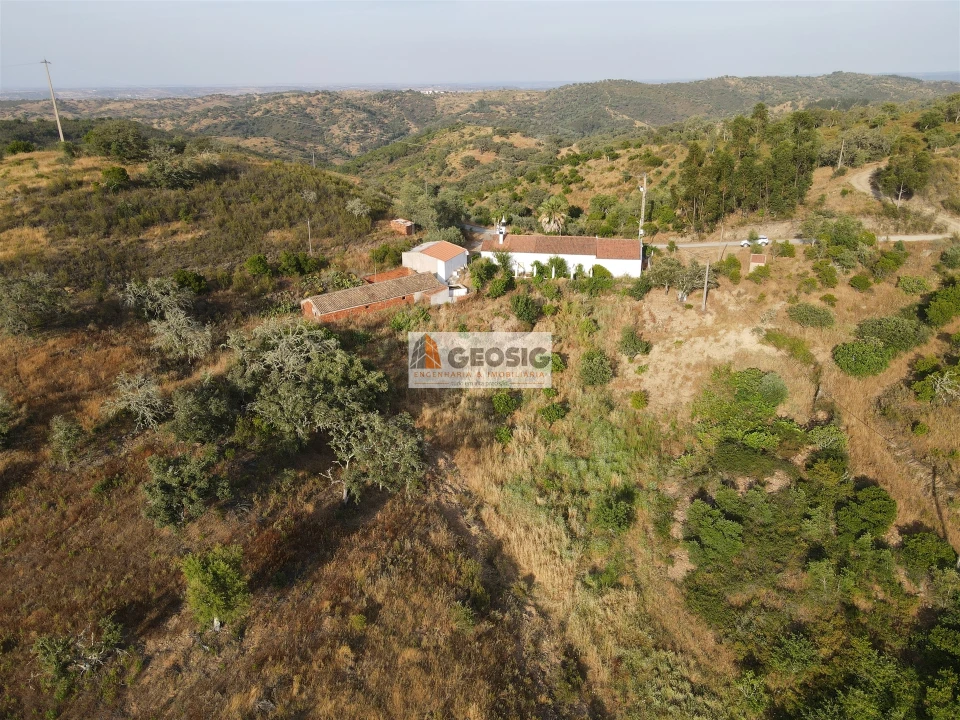 Moradia T4 para Venda em São Barnabe Foto 51