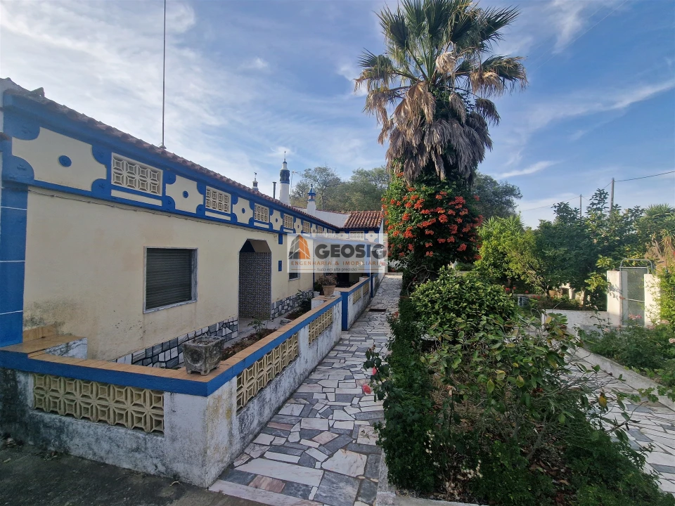 Moradia T4 para Venda em São Barnabe Foto 8