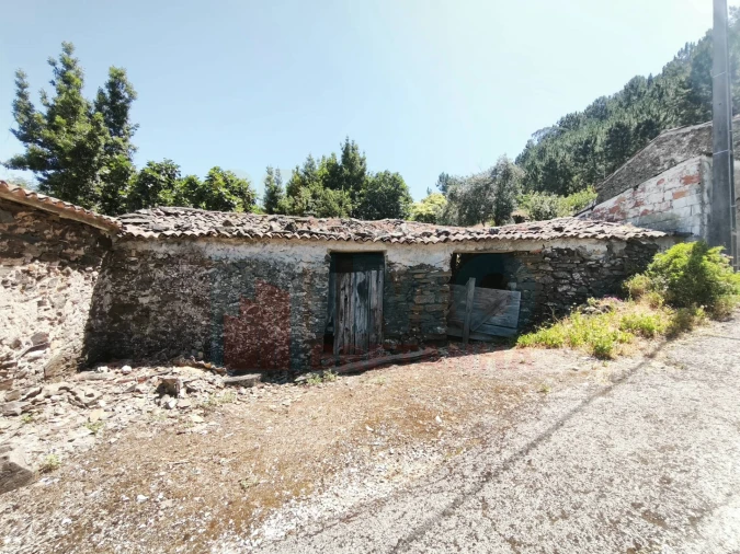 Moradia T3 para Venda em Lousã e Vilarinho Foto 5