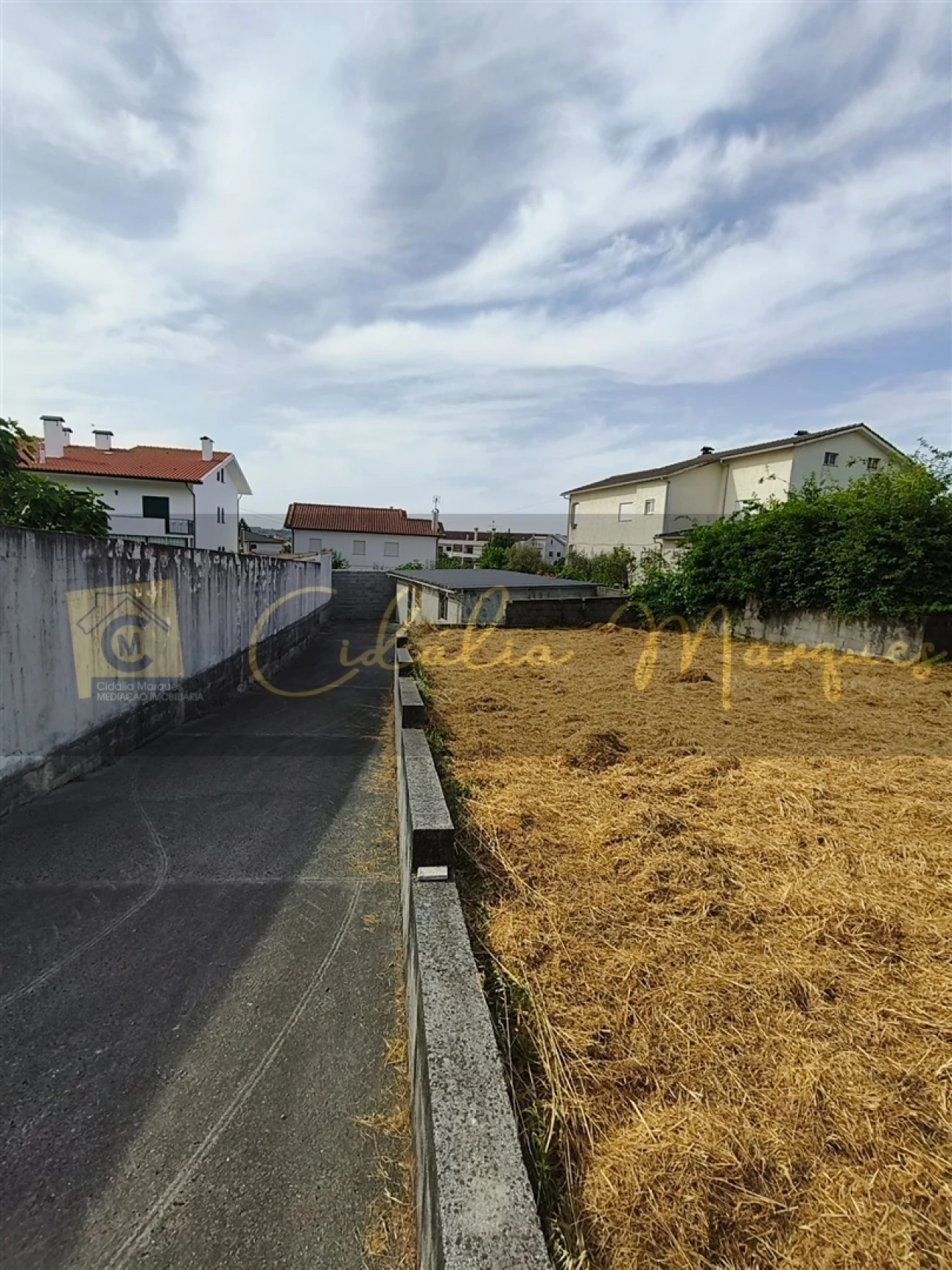 Terreno para Venda em Abraveses Foto 2