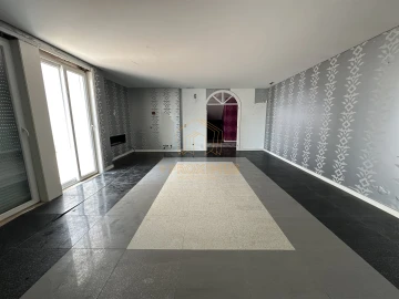 Moradia T4 para Venda em Buarcos
