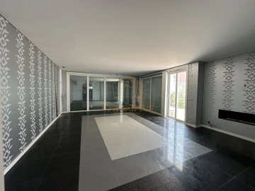 Moradia T4 para Venda em Buarcos
