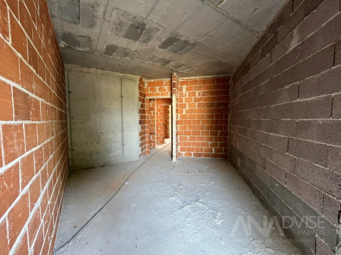 Apartamento T2 para Venda em Mundão Foto 17