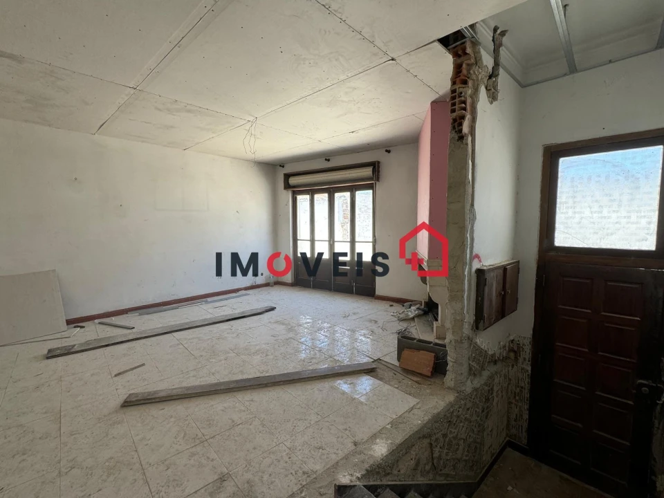 Apartamento T3 para Venda em Cartaxo e Vale da Pinta Foto 17