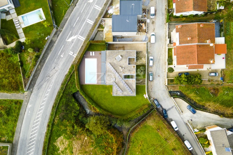 Moradia T4 para Venda em Este (São Pedro e São Mamede) Foto 4