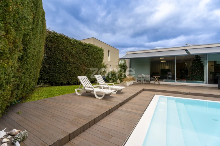 Moradia T4 para Venda em Este (São Pedro e São Mamede) Foto 16