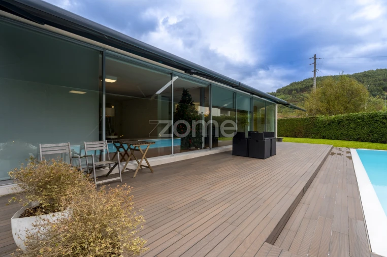 Moradia T4 para Venda em Este (São Pedro e São Mamede) Foto 18