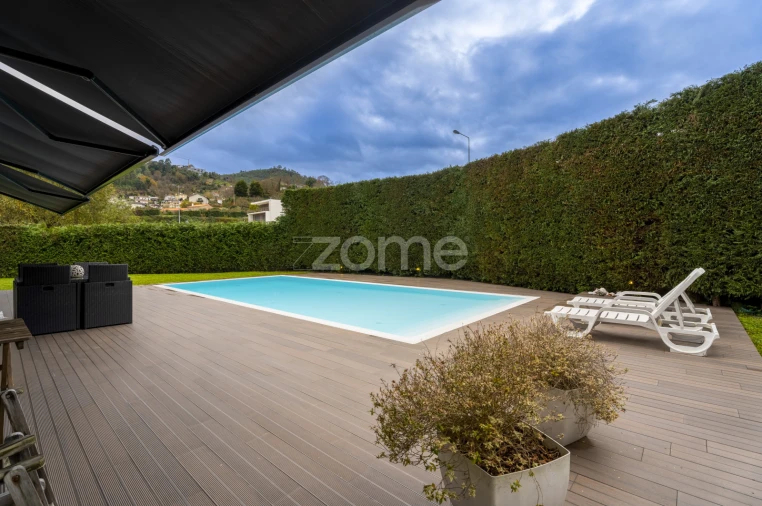 Moradia T4 para Venda em Este (São Pedro e São Mamede) Foto 20