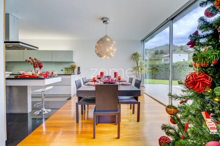 Moradia T4 para Venda em Este (São Pedro e São Mamede) Foto 44