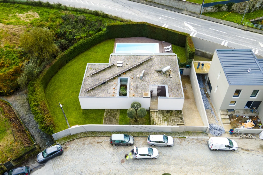Moradia T4 para Venda em Este (São Pedro e São Mamede) Foto 5