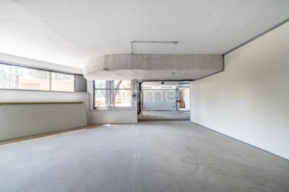 Apartamento T4 para Venda em Argoncilhe