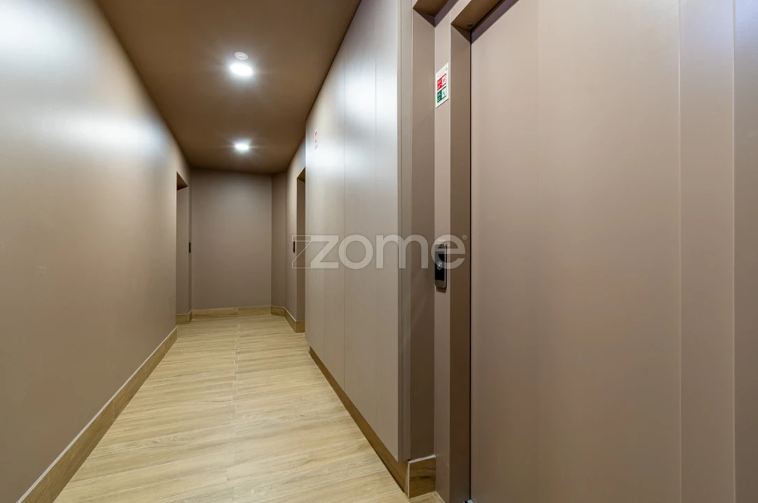 Apartamento T4 para Venda em Argoncilhe Foto 18
