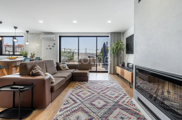 Moradia T5 para Venda em Vila Garcia, Aboim e Chapa Foto 6