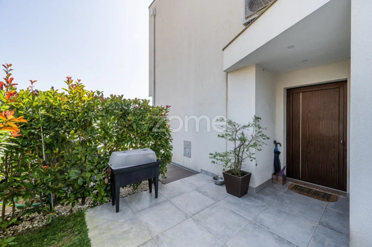 Moradia T5 para Venda em Vila Garcia, Aboim e Chapa Foto 35