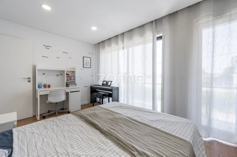 Moradia T5 para Venda em Vila Garcia, Aboim e Chapa Foto 21