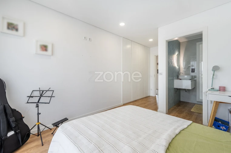 Moradia T5 para Venda em Vila Garcia, Aboim e Chapa Foto 27