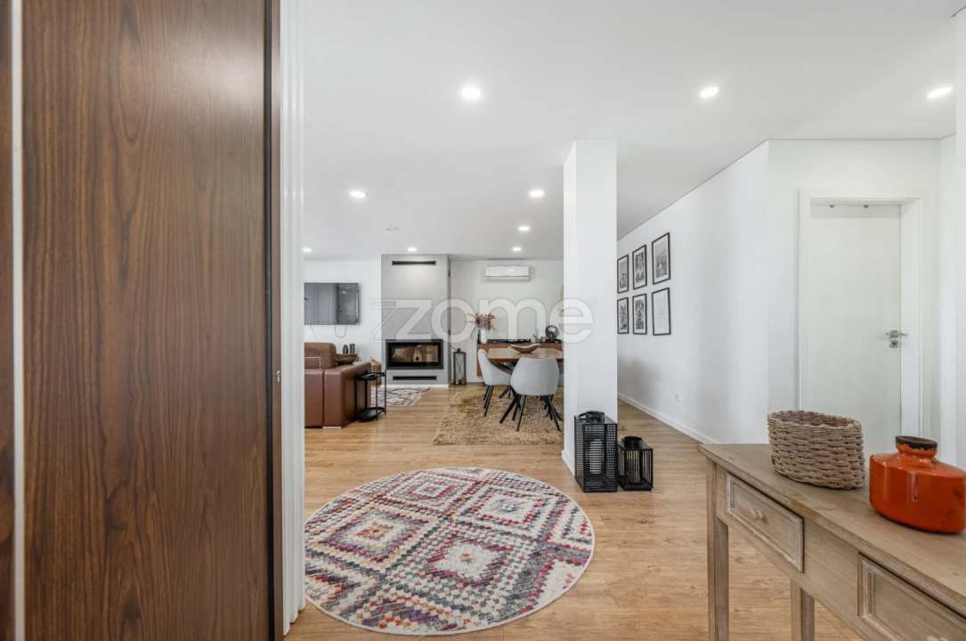 Moradia T5 para Venda em Vila Garcia, Aboim e Chapa Foto 7