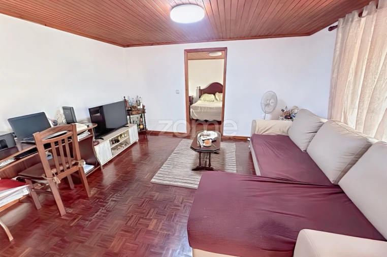 Moradia T2 para Venda em São Pedro Foto 7