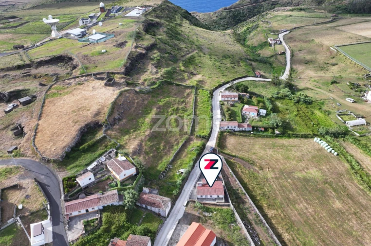 Moradia T2 para Venda em São Pedro Foto 16