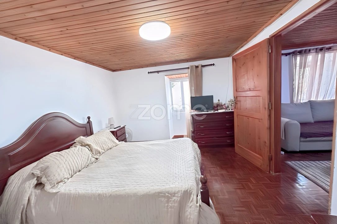 Moradia T2 para Venda em São Pedro Foto 11