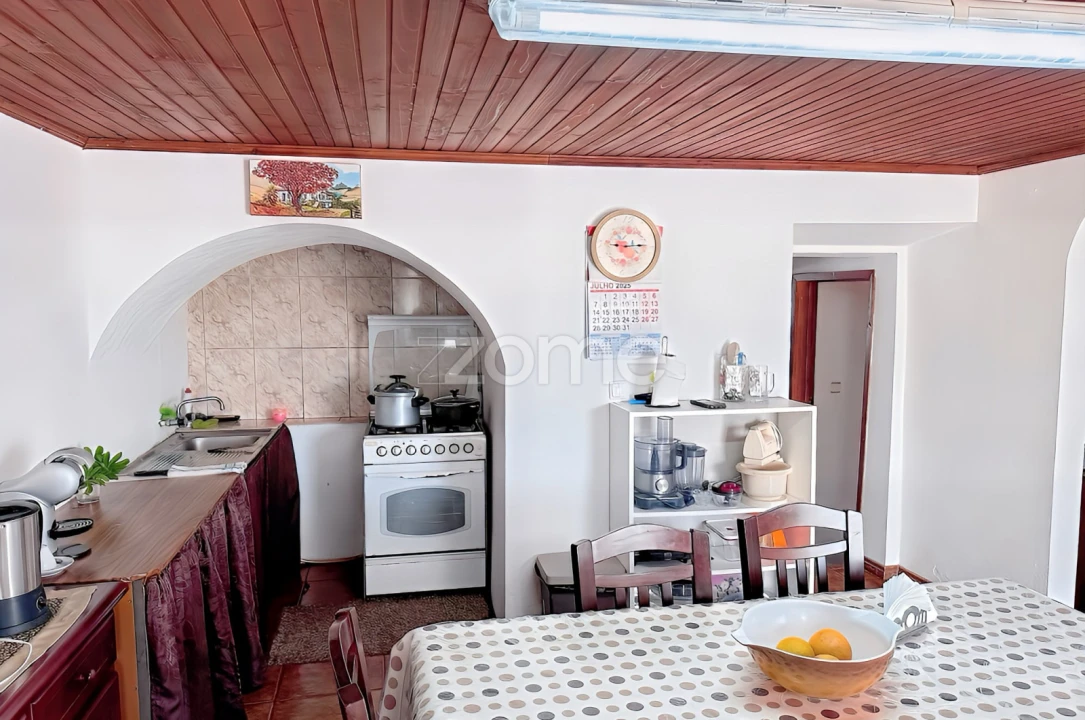 Moradia T2 para Venda em São Pedro Foto 6