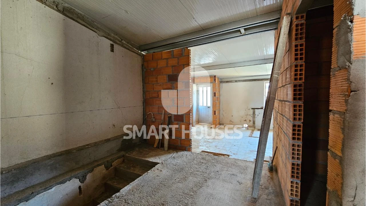 Prédio para Venda em Arganil Foto 19