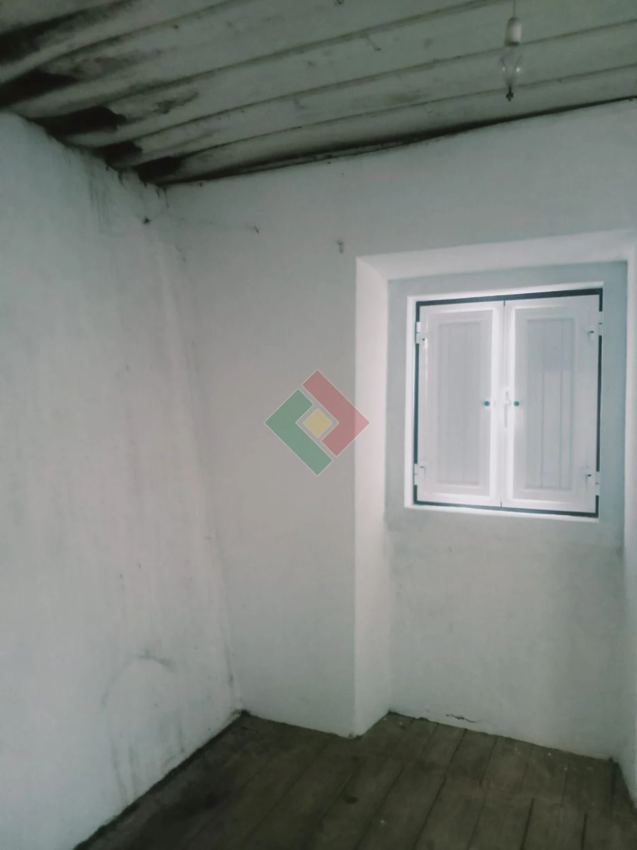 Moradia T4 para Venda em São Facundo e Vale das Mós Foto 9