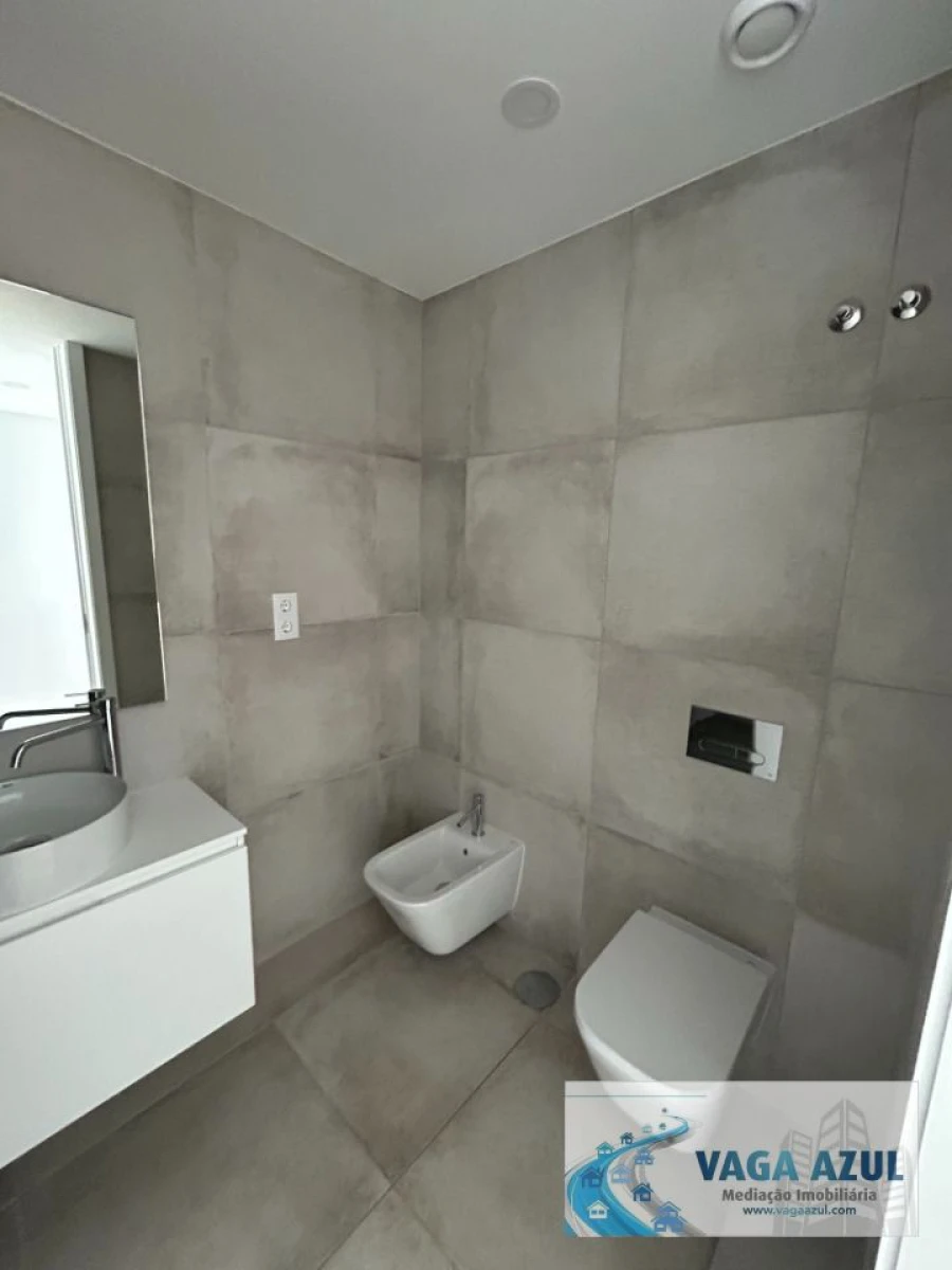 Apartamento T1 para Arrendamento em Paranhos Foto 8