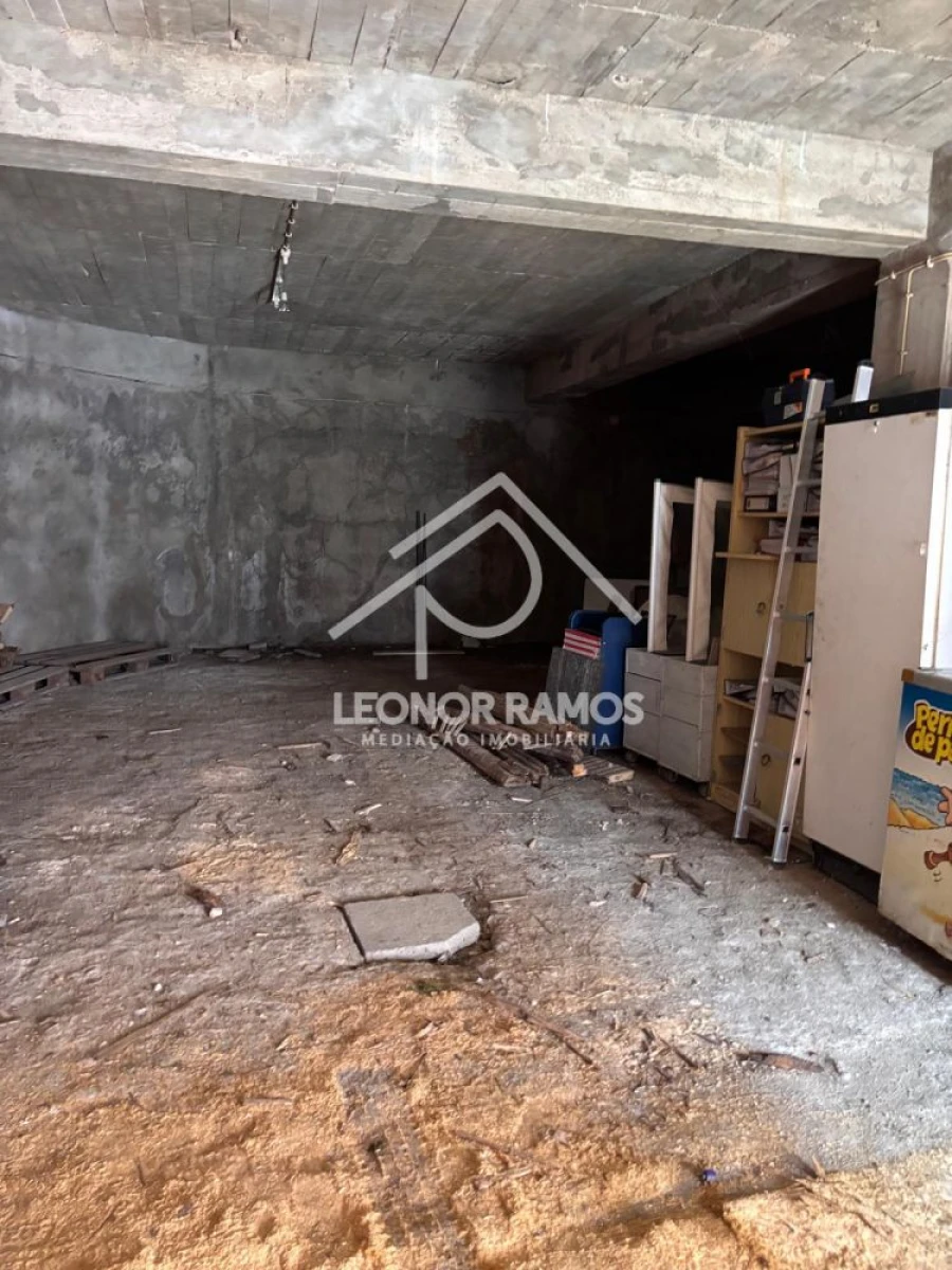 Garagem para Venda em Castelo Branco Foto 18