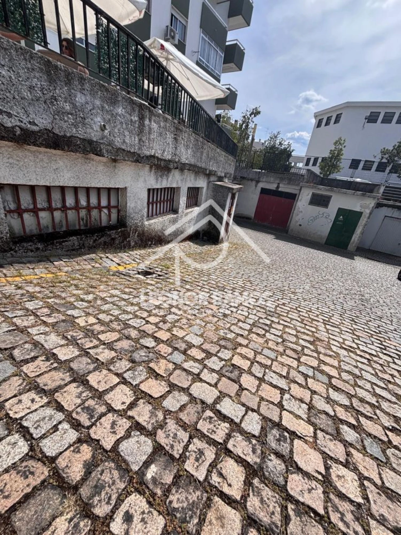 Garagem para Venda em Castelo Branco Foto 1