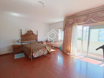 Apartamento T4 para Venda em Castelo Branco