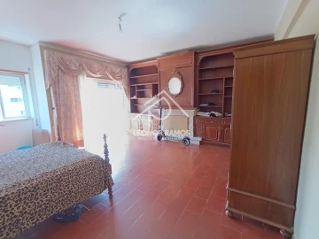 Apartamento T4 para Venda em Castelo Branco