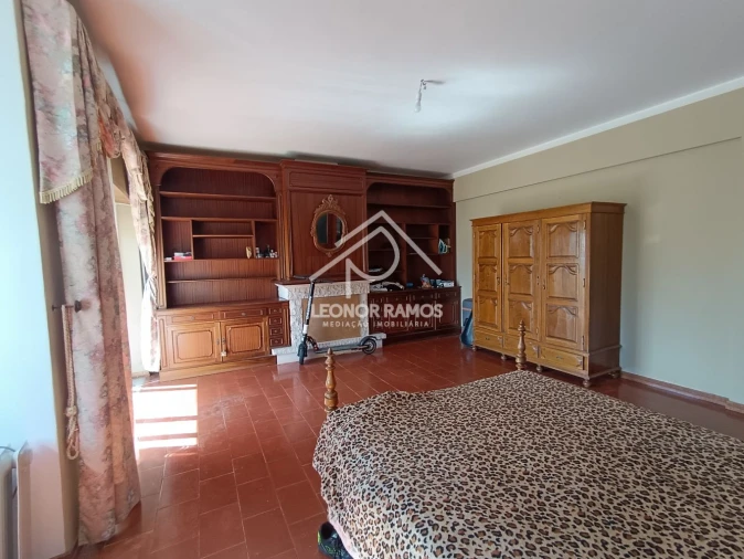 Apartamento T4 para Venda em Castelo Branco Foto 7