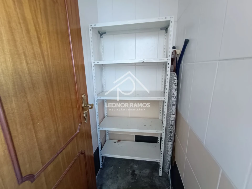 Apartamento T4 para Venda em Castelo Branco Foto 19