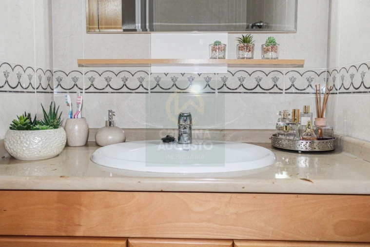 Apartamento T4 para Venda em Castelo Branco Foto 21