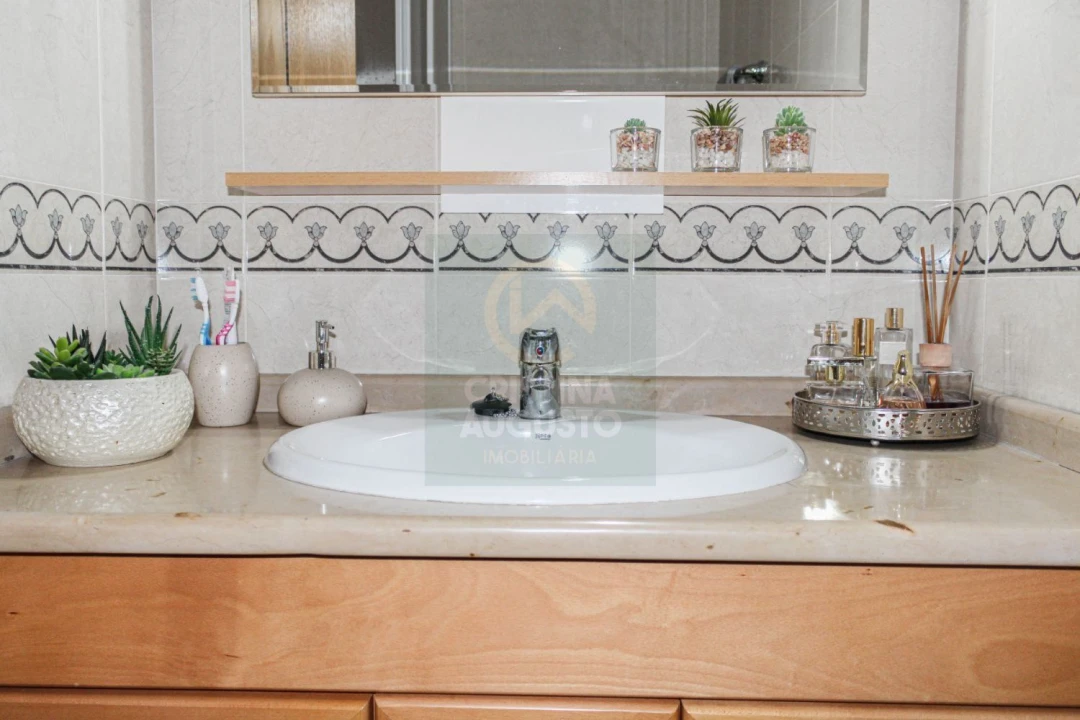 Apartamento T4 para Venda em Castelo Branco Foto 21