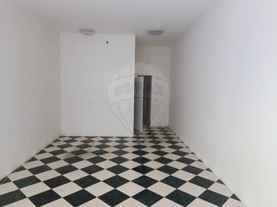 Loja para Venda em Canidelo Foto 1