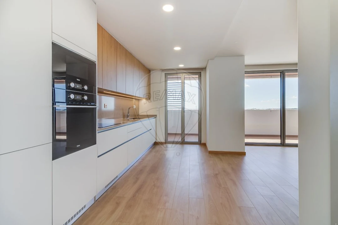 Apartamento T2 para Venda em Vialonga Foto 6