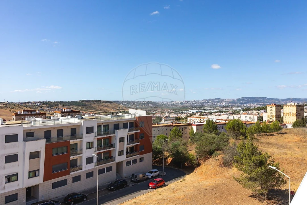 Apartamento T2 para Venda em Vialonga Foto 12