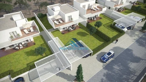 Moradia T3 para Venda em União das Freguesias de Setúbal