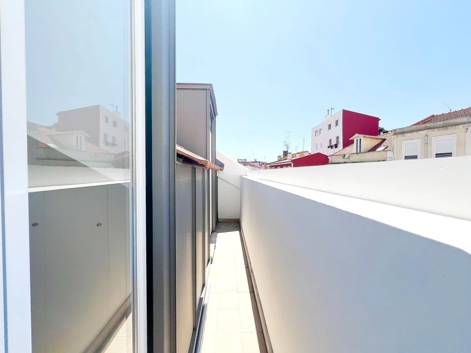 Apartamento T2 para Venda em São Vicente Foto 9