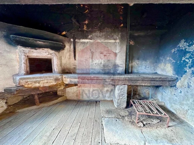 Moradia T4 para Venda em Sande, Vilarinho, Barros e Gomide Foto 3