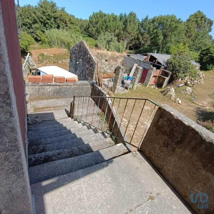 Moradia T3 para Venda em Freixieiro de Soutelo Foto 4