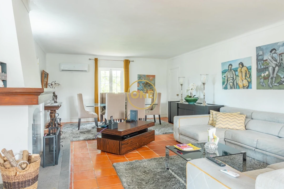 Moradia T6 para Venda em Rabo de Peixe Foto 12