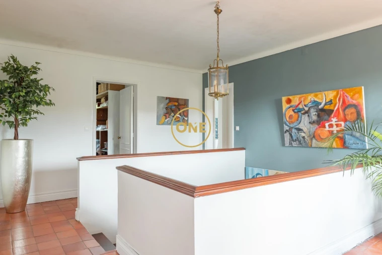 Moradia T6 para Venda em Rabo de Peixe Foto 9