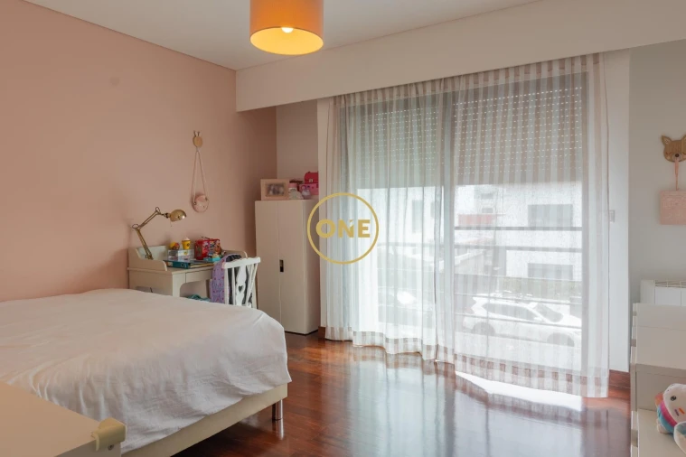 Moradia T4 para Venda em Santa Clara Foto 16