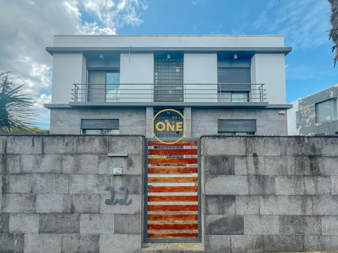 Moradia T4 para Venda em Santa Clara Foto 32