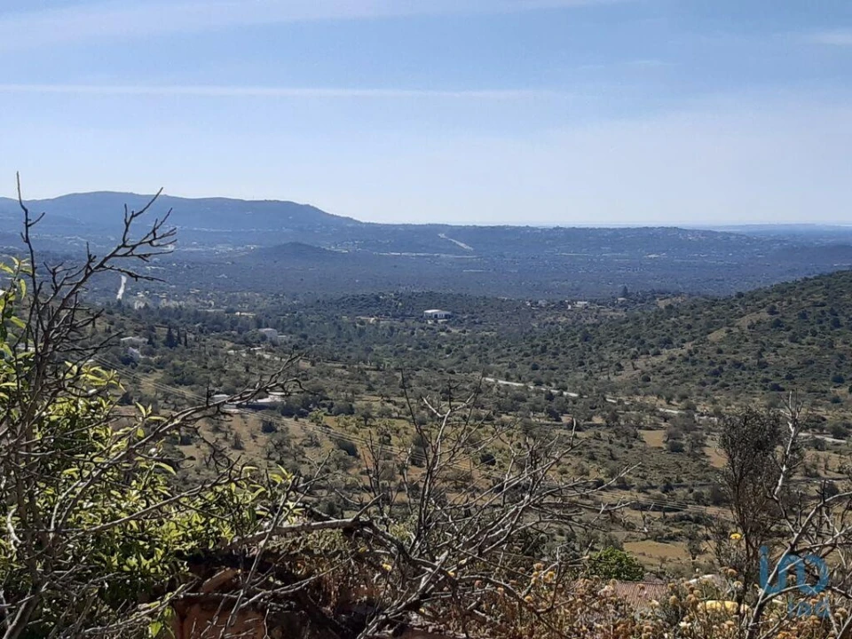 Moradia T4 para Venda em Loule (São Sebastião) Foto 9