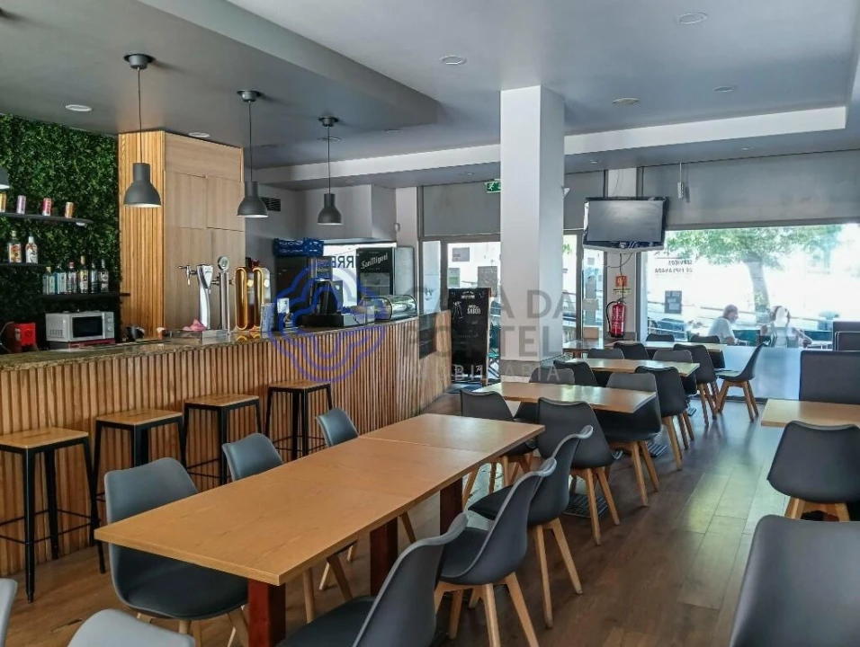 Negócio para Trespasse em Castêlo da Maia Foto 23