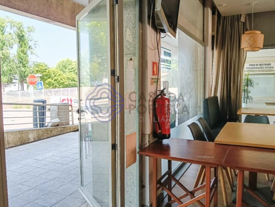 Negócio para Trespasse em Castêlo da Maia Foto 21